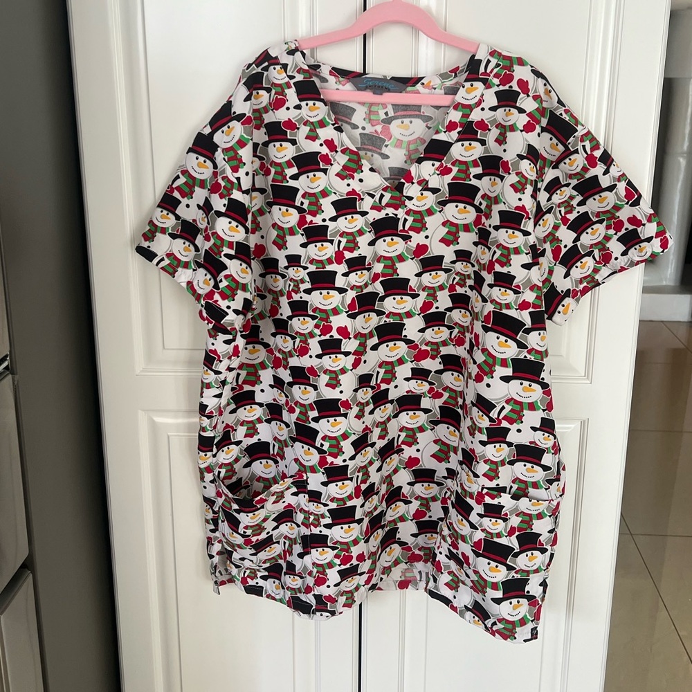 Serene Uniforms Christmas Snowman Frosty Scrub Uniform Top XL